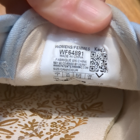 Floral Blue Sneakers - Picture 11 of 12